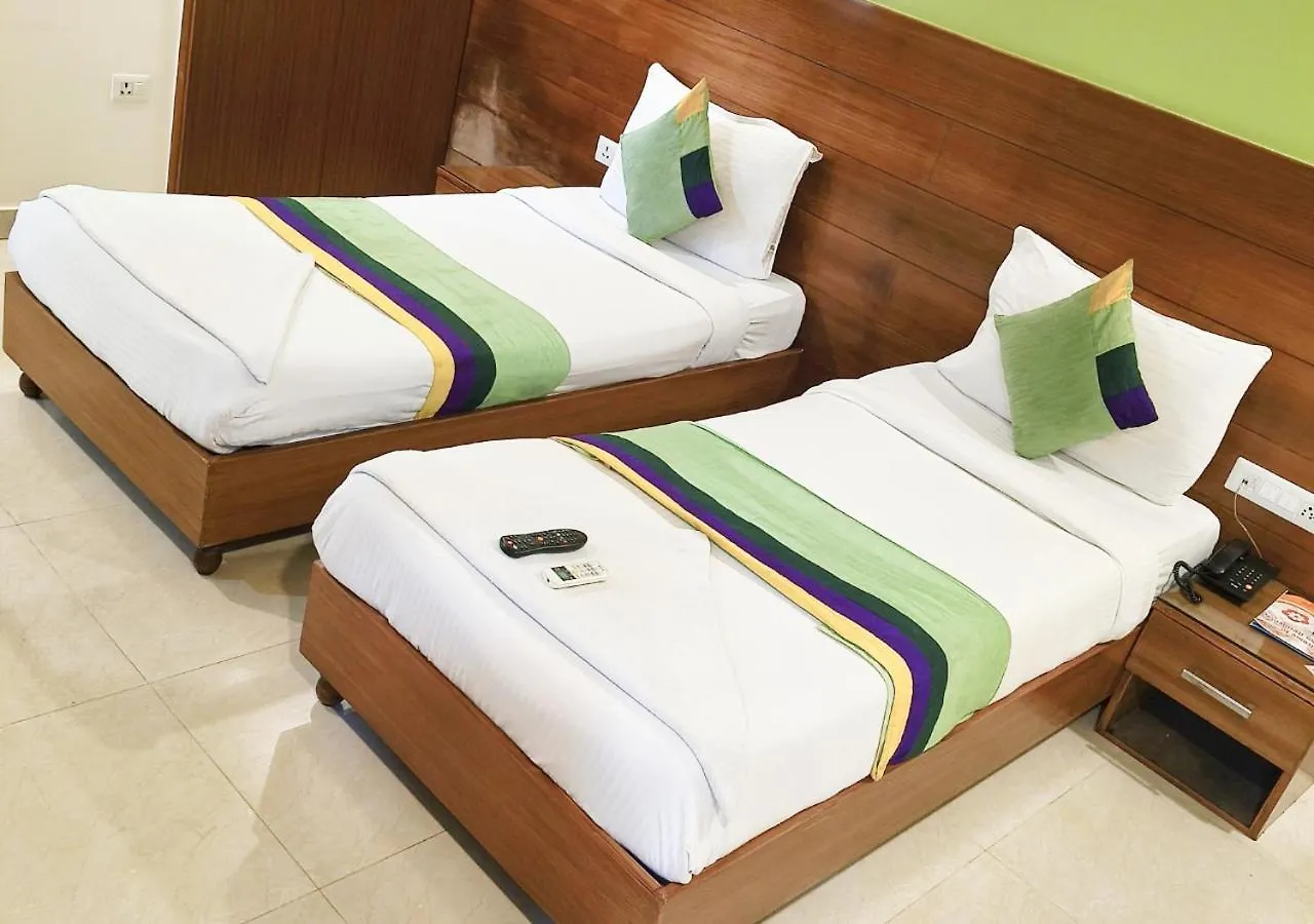 Couette-café Hotel Aroha Stay Inn Aroma - Near Me Unitech Cyber Park & Omaxe Celebration Mall Gurgaon